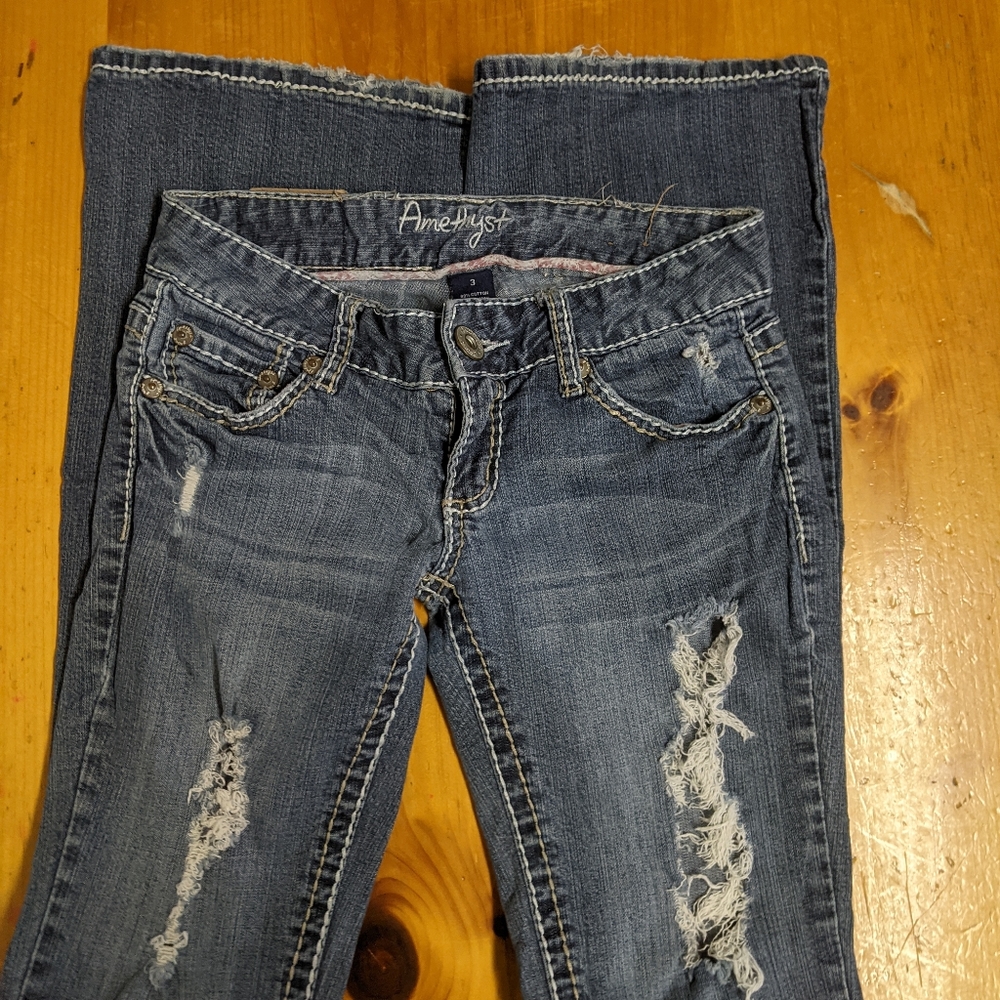 Ripped jeans